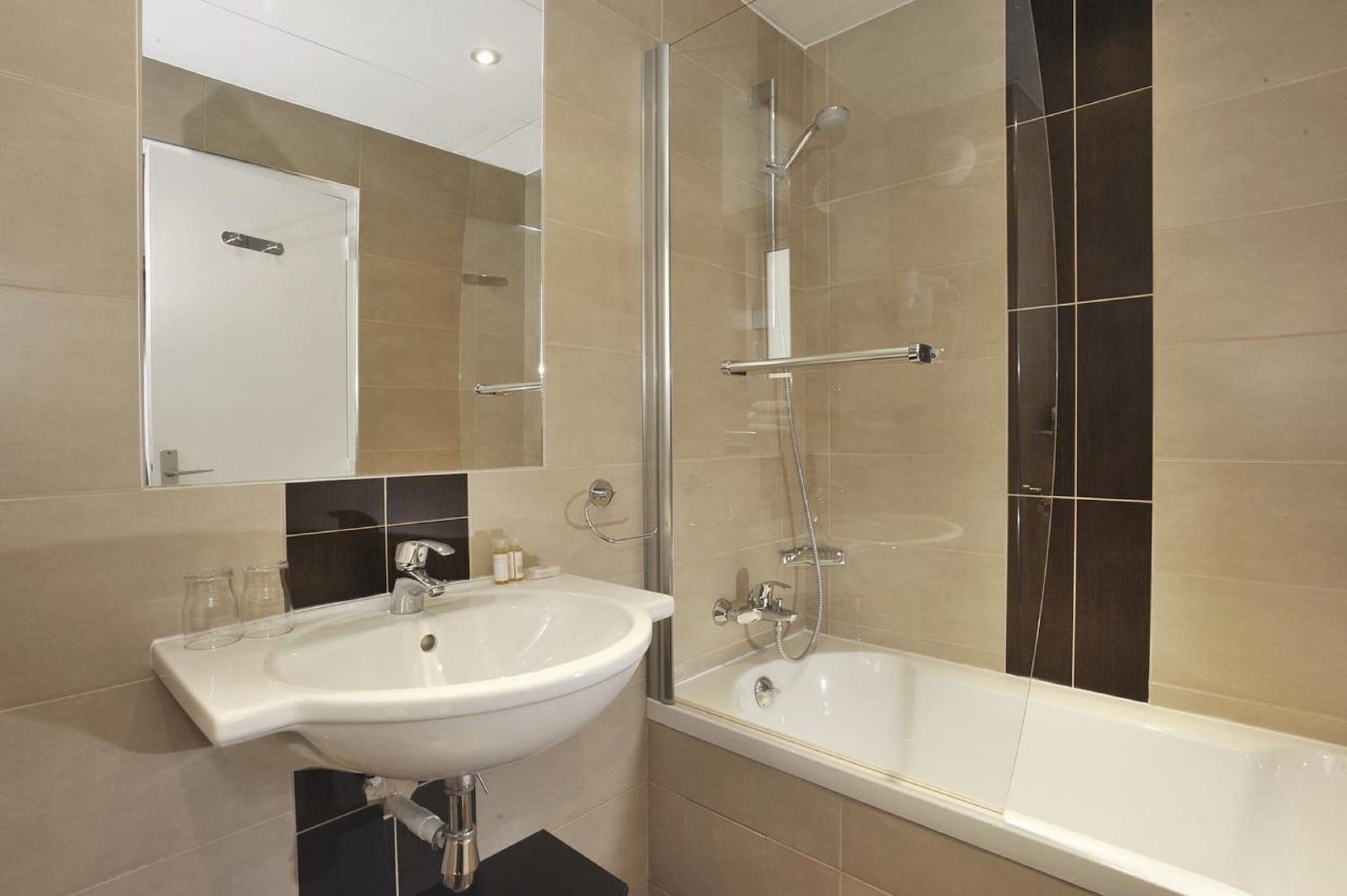 Carladez Cambronne Hotel París