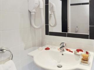 Carladez Cambronne Hotel París